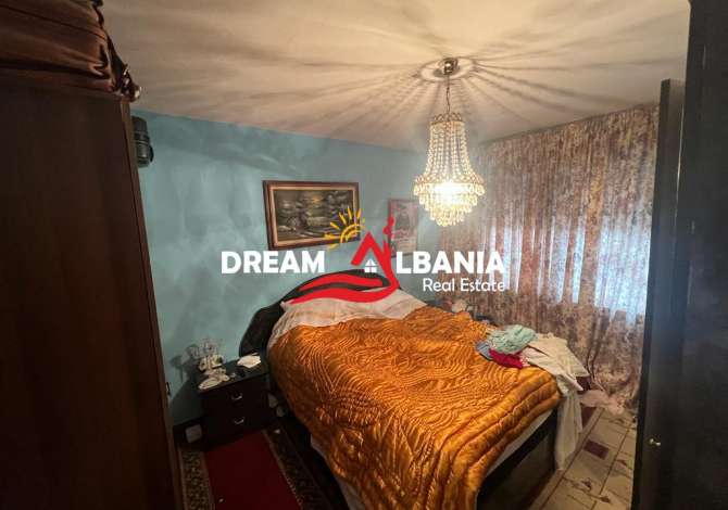 Shtepi ne shitje Apartament ne Tirane, 1+1, Mobilimi E mobiluar, Pagesa 86,000  Euro.