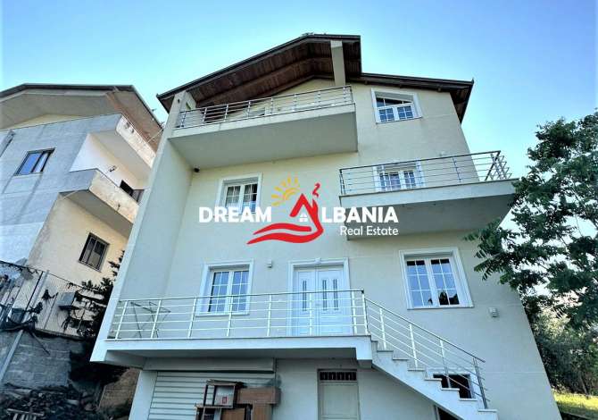 Shtepi me qera 7+1 ne Tirane - 3,000 Euro