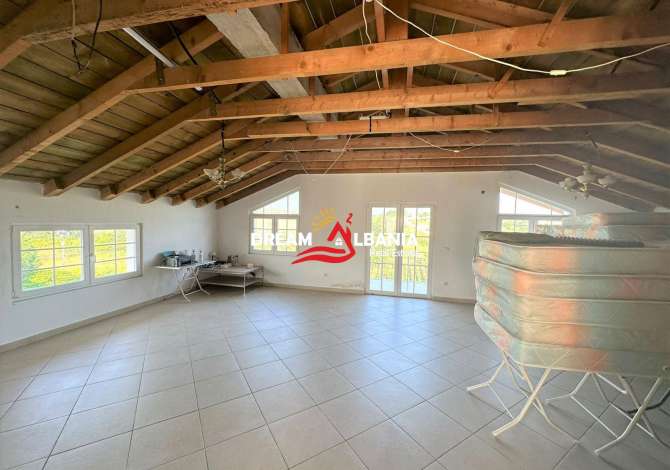 Luxury villas for rent in Tirana 7+1, Emty