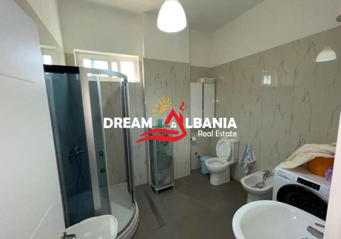 Shtepi me qera Vila Luksoze ne Tirane, 6+1, Mobilimi E mobiluar, Pagesa 3,000  Euro.