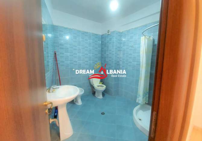 Shtepi ne shitje Apartament ne Tirane, 2+1, Mobilimi Bosh, pa mobiluar, Pagesa 118,000  Euro.