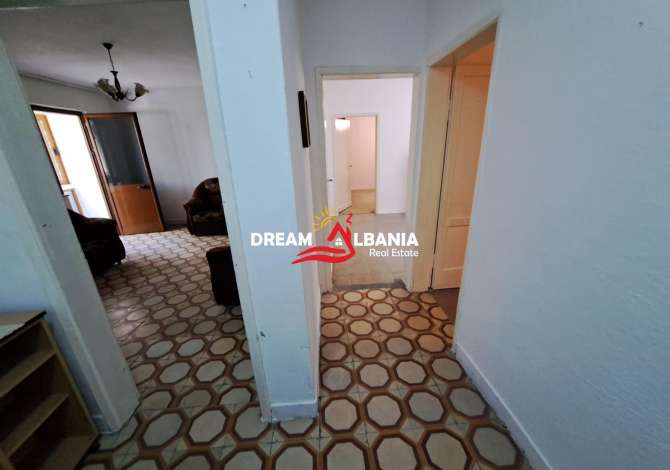 Shtepi me qera 3+1 ne Tirane - 400 Euro