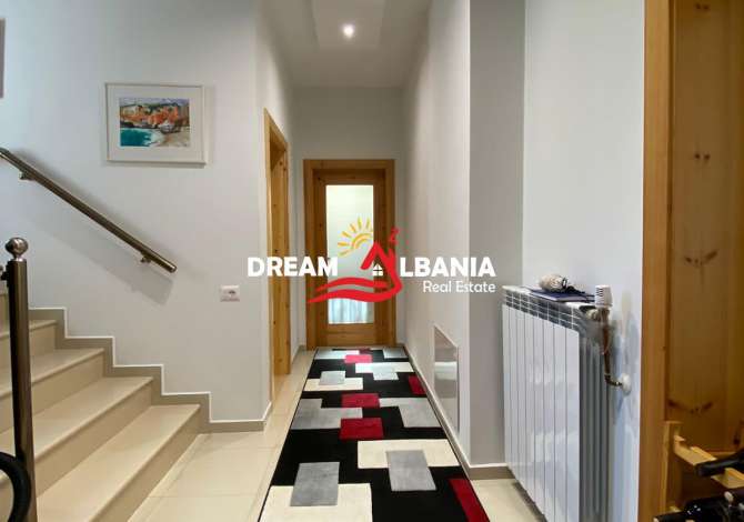 Shtepi me qera Apartament ne Tirane, 3+1, Mobilimi E mobiluar, Pagesa 2,500  Euro.