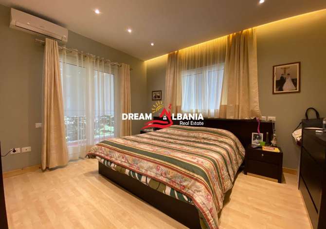 Shtepi me qera Apartament ne Tirane, 3+1, Mobilimi E mobiluar, Pagesa 2,500  Euro.