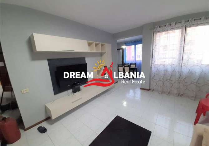 Shtepi ne shitje Apartament ne Tirane, 2+1, Mobilimi E mobiluar, Pagesa 165,000  Euro.