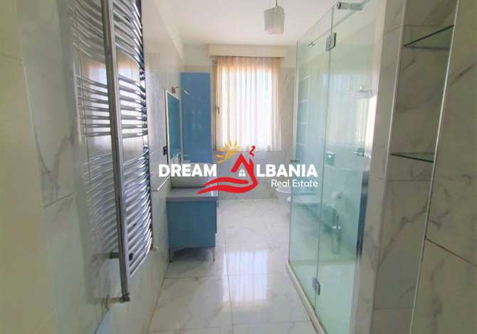 Shtepi me qera Apartament ne Tirane, 3+1, Mobilimi E mobiluar, Pagesa 1,500  Euro.