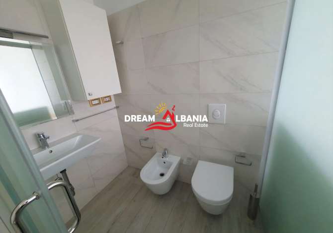 Shtepi me qera Apartament ne Tirane, 3+1, Mobilimi E mobiluar, Pagesa 1,500  Euro.