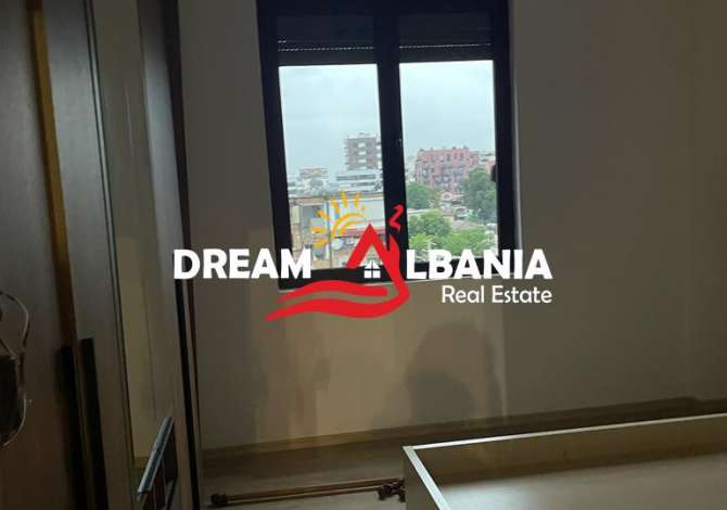 Shtepi ne shitje Apartament ne Tirane, 3+1, Mobilimi E mobiluar, Pagesa 250,000  Euro.