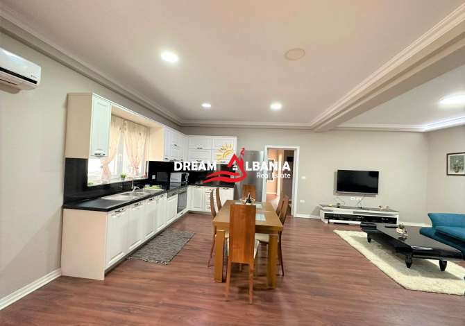 Shtepi me qera Apartament ne Tirane, 2+1, Mobilimi E mobiluar, Pagesa 800  Euro.