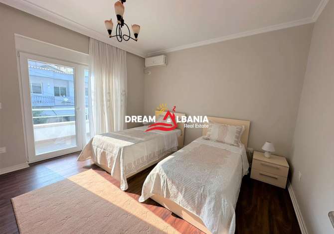 Shtepi me qera Apartament ne Tirane, 2+1, Mobilimi E mobiluar, Pagesa 800  Euro.