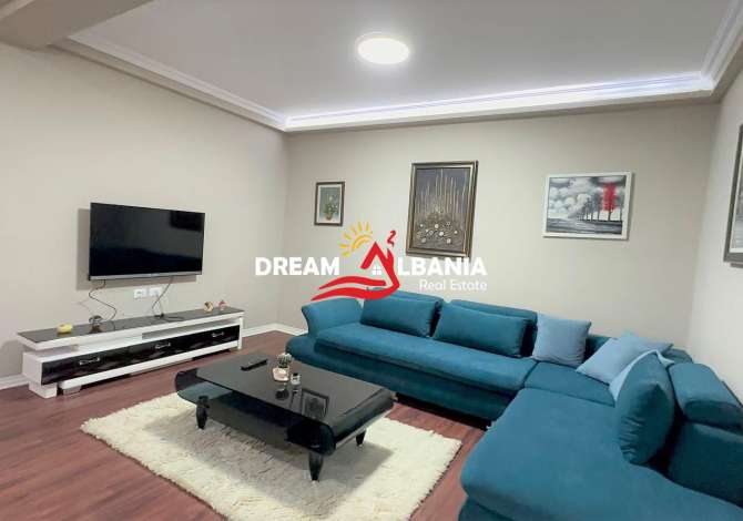 Shtepi me qera 2+1 ne Tirane - 800 Euro