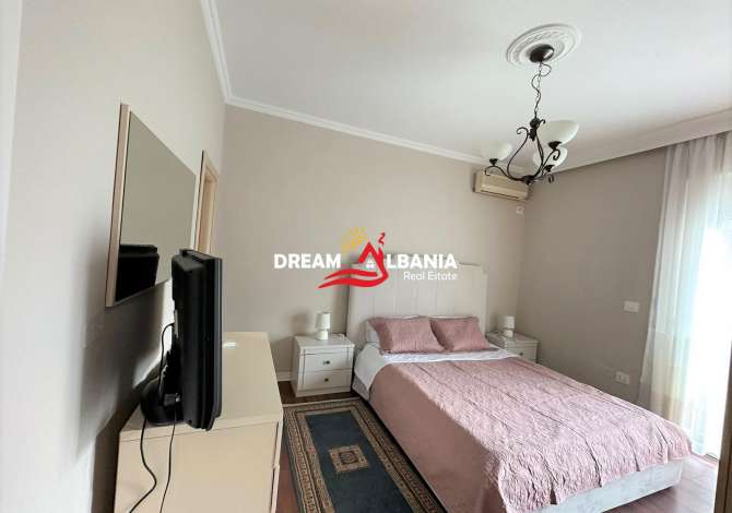 Shtepi me qera 2+1 ne Tirane - 800 Euro