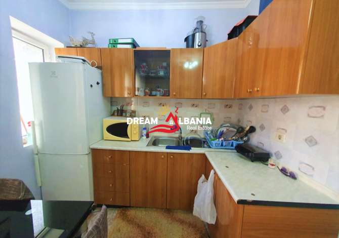 Shtepi ne shitje Apartament ne Tirane, 1+1, Mobilimi E mobiluar, Pagesa 69,000  Euro.