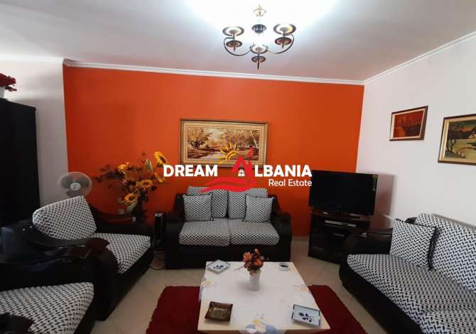 Shtepi ne shitje 2+1 ne Tirane - 75,000 Euro