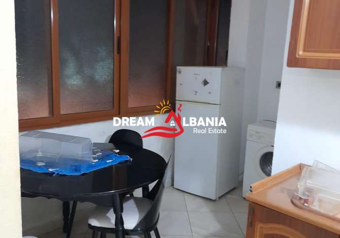 Appartamento in vendita a Tirana 1+1, Arredato