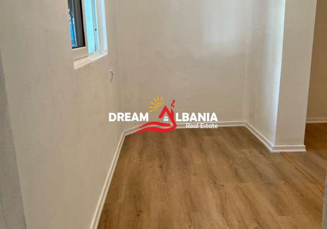Shtepi ne shitje Apartament ne Tirane, 1+1, Mobilimi Bosh, pa mobiluar, Pagesa 67,000  Euro.