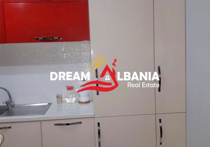 Shtepi ne shitje Apartament ne Tirane, 2+1, Mobilimi E mobiluar, Pagesa 95,000  Euro.