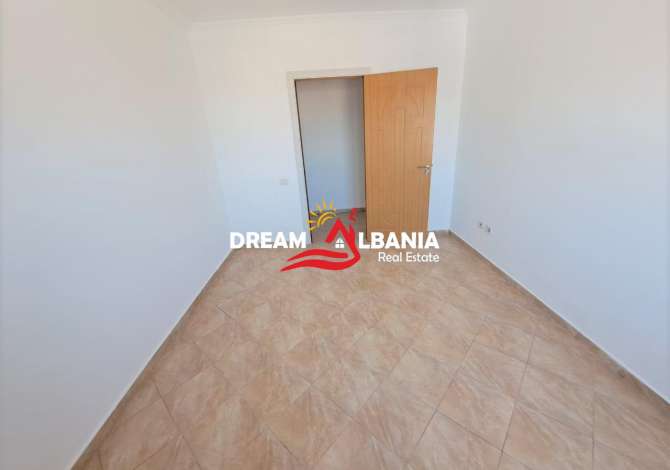 Shtepi ne shitje Apartament ne Tirane, 2+1, Mobilimi Bosh, pa mobiluar, Pagesa 160,000  Euro.