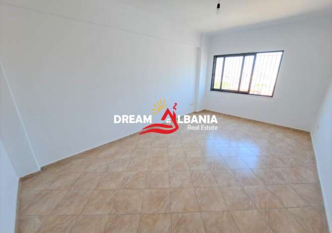 Shtepi ne shitje Apartament ne Tirane, 2+1, Mobilimi Bosh, pa mobiluar, Pagesa 160,000  Euro.