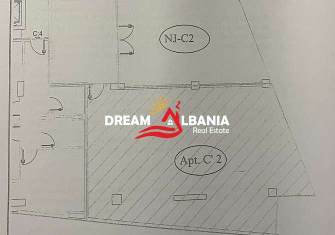 Shtepi ne shitje Apartament ne Tirane, 3+1, Mobilimi Bosh, pa mobiluar, Pagesa 250,000  Euro.