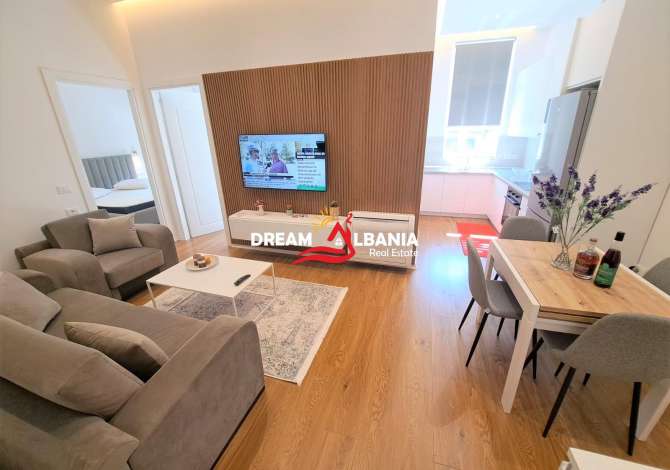 Shtepi me qera 2+1 ne Tirane - 700 Euro