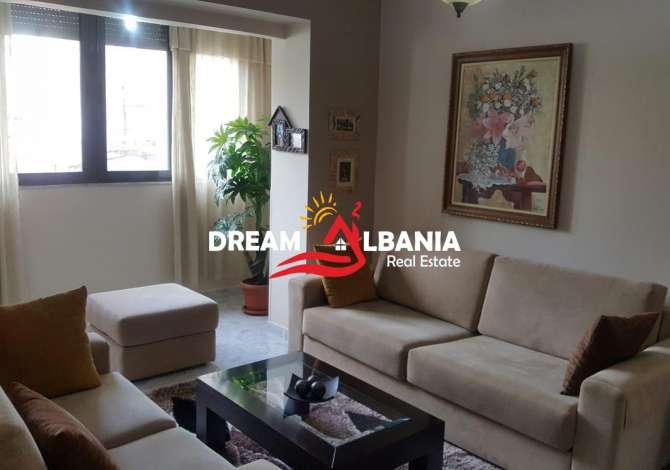 Shtepi ne shitje Apartament ne Tirane, 2+1, Mobilimi E mobiluar, Pagesa 100,000  Euro.