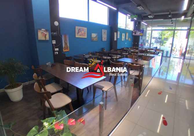Ambient biznesi me qera 2+1 ne Tirane - 700 Euro