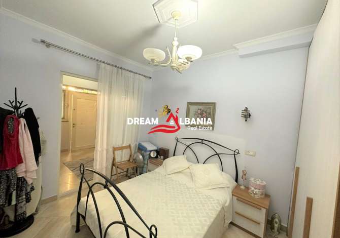 Shtepi ne shitje Apartament ne Tirane, 1+1, Mobilimi E mobiluar, Pagesa 90,000  Euro.