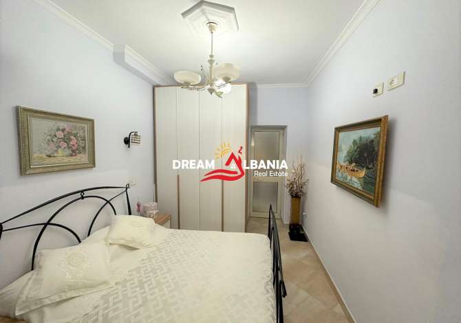 Shtepi ne shitje Apartament ne Tirane, 1+1, Mobilimi E mobiluar, Pagesa 90,000  Euro.