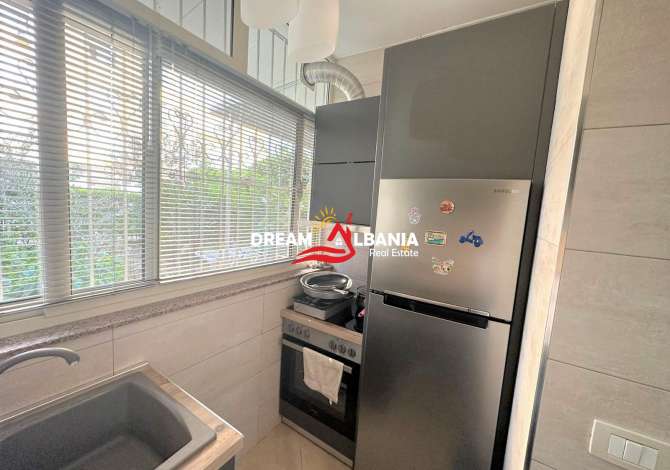 Shtepi ne shitje Apartament ne Tirane, 1+1, Mobilimi E mobiluar, Pagesa 90,000  Euro.