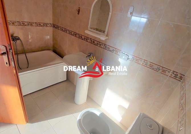 Shtepi ne shitje Apartament ne Tirane, 2+1, Mobilimi Bosh, pa mobiluar, Pagesa 153,000  Euro.