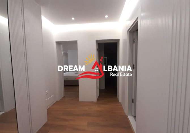Shtepi me qera Apartament ne Tirane, 2+1, Mobilimi E mobiluar, Pagesa 1,200  Euro.