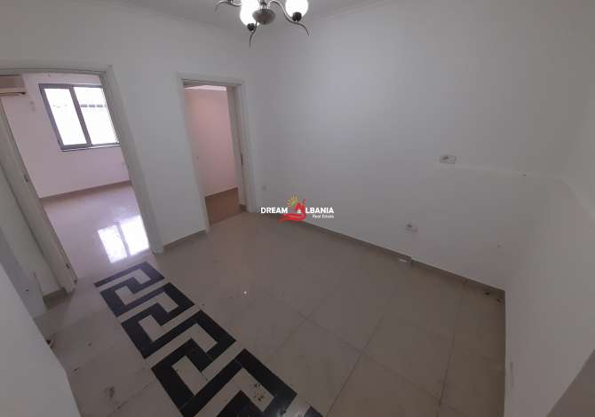 Zyre me qera tek Rruga e Durresit ne kryqezim me Rrugen e Bogdaneve ne Tirane (ID 4261117)