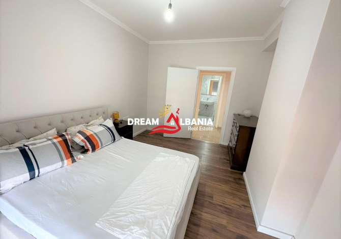 Shtepi me qera Apartament ne Tirane, 2+1, Mobilimi E mobiluar, Pagesa 800  Euro.