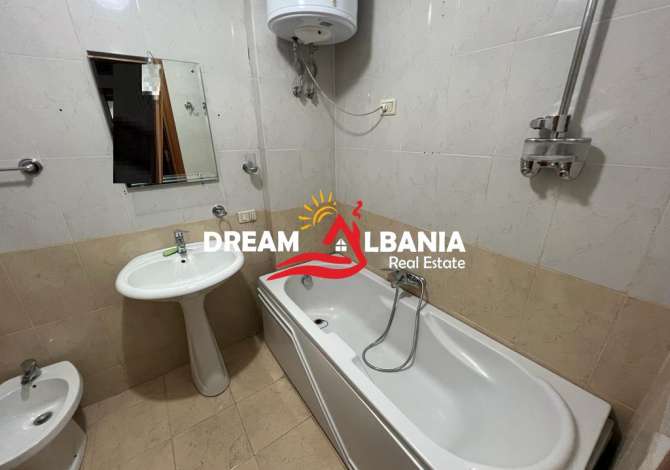 Shtepi me qera Apartament ne Tirane, 2+1, Mobilimi E mobiluar, Pagesa 600  Euro.