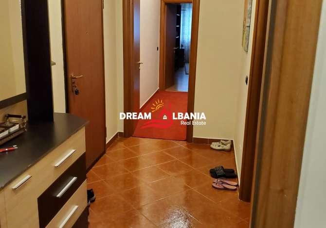Shtepi ne shitje Apartament ne Tirane, 2+1, Mobilimi E mobiluar, Pagesa 110,000  Euro.