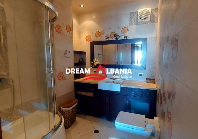 Shtepi me qera Apartament ne Tirane, 2+1, Mobilimi E mobiluar, Pagesa 700  Euro.