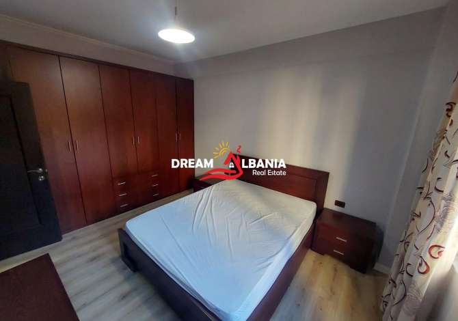 Shtepi ne shitje Apartament ne Tirane, 2+1, Mobilimi E mobiluar, Pagesa 210,000  Euro.