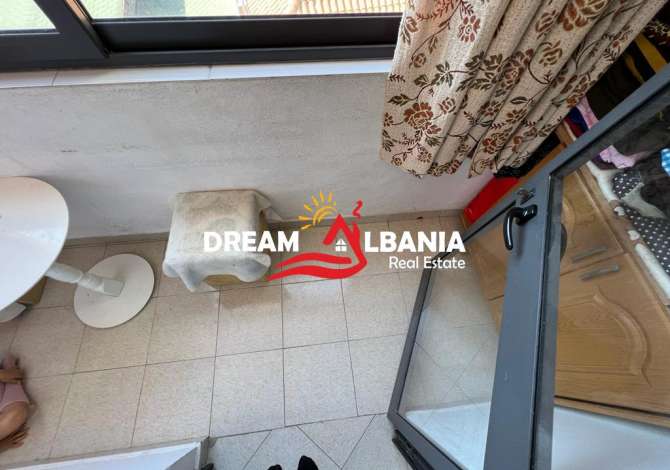 Shtepi ne shitje Apartament ne Tirane, 2+1, Mobilimi E mobiluar, Pagesa 99,000  Euro.