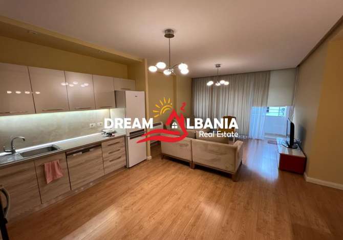 Shtepi me qera Apartament ne Tirane, 2+1, Mobilimi E mobiluar, Pagesa 700  Euro.