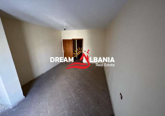 Shtepi ne shitje Apartament ne Tirane, 2+1, Mobilimi Bosh, pa mobiluar, Pagesa 133,000  Euro.