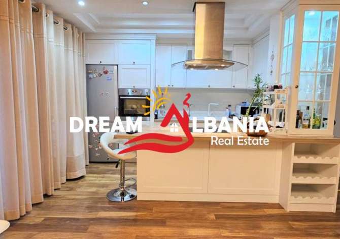 Shtepi ne shitje 3+1 ne Tirane - 190,000 Euro