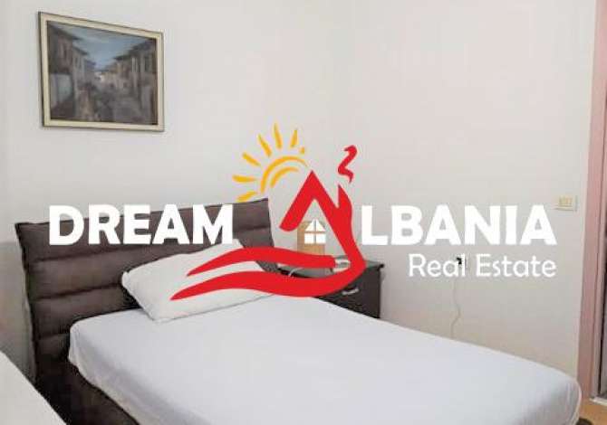 Shtepi ne shitje Apartament ne Tirane, 3+1, Mobilimi E mobiluar, Pagesa 190,000  Euro.