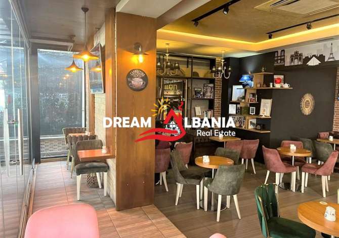 Shitet lokali ne gjendje pune, Bulevardi Bajram Curri prane Deliorgjit (ID 4171446)