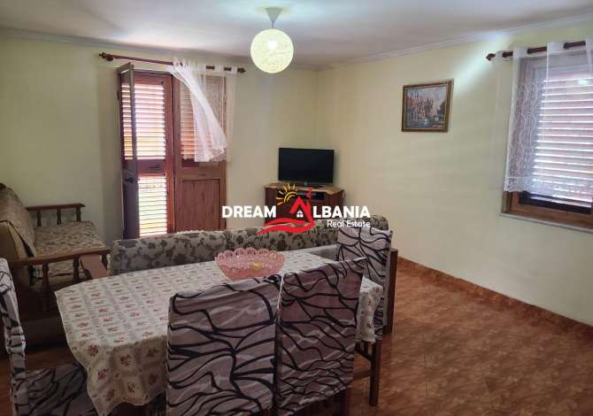 Shtepi me qera Apartament ne Tirane, 2+1, Mobilimi E mobiluar, Pagesa 450  Euro.