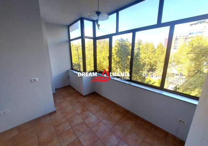 Shtepi ne shitje 1+1 ne Tirane - 150,000 Euro