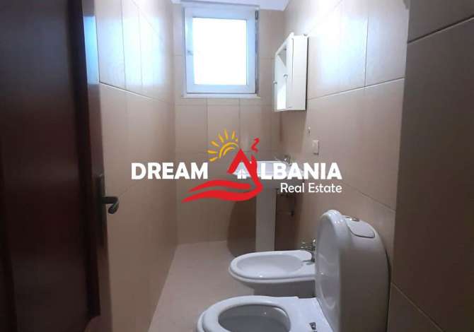 Shtepi me qera Apartament ne Tirane, 2+1, Mobilimi E mobiluar, Pagesa 450  Euro.