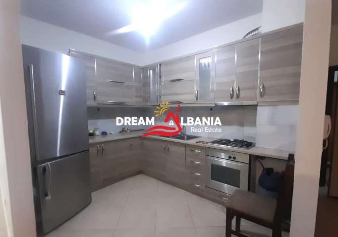 Shtepi me qera 2+1 ne Tirane - 450 Euro