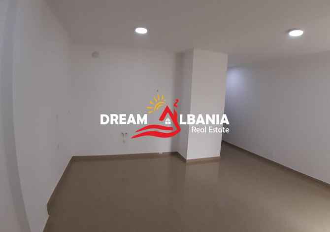 Ambient biznesi me qera 3+1 ne Tirane - 230 Euro