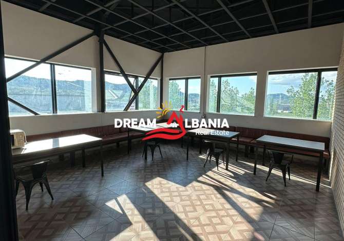 Ambient biznesi ne shitje 4+1 ne Tirane - 1,400,000 Euro